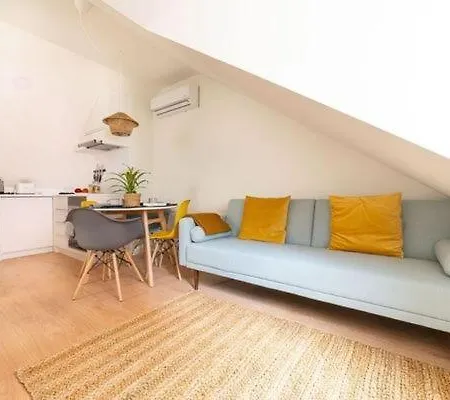 Daire Monsanto Hill House - No 565 2ºe